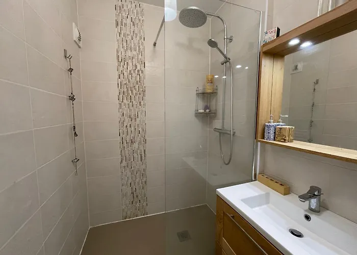 Duplex T5 Avec Terrasse Panoramique A 150m De La - - Fr-1-420-130 アパート アルカション